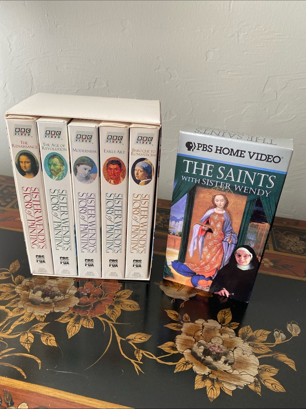 Sister Wendy Art Series VHS Box Set — Cream